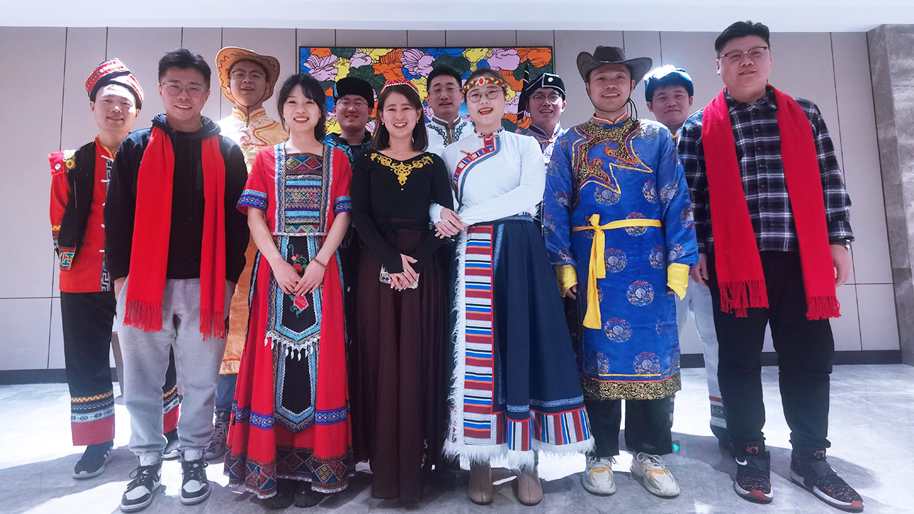 1710237873445938.jpg 相親相愛合照.jpg